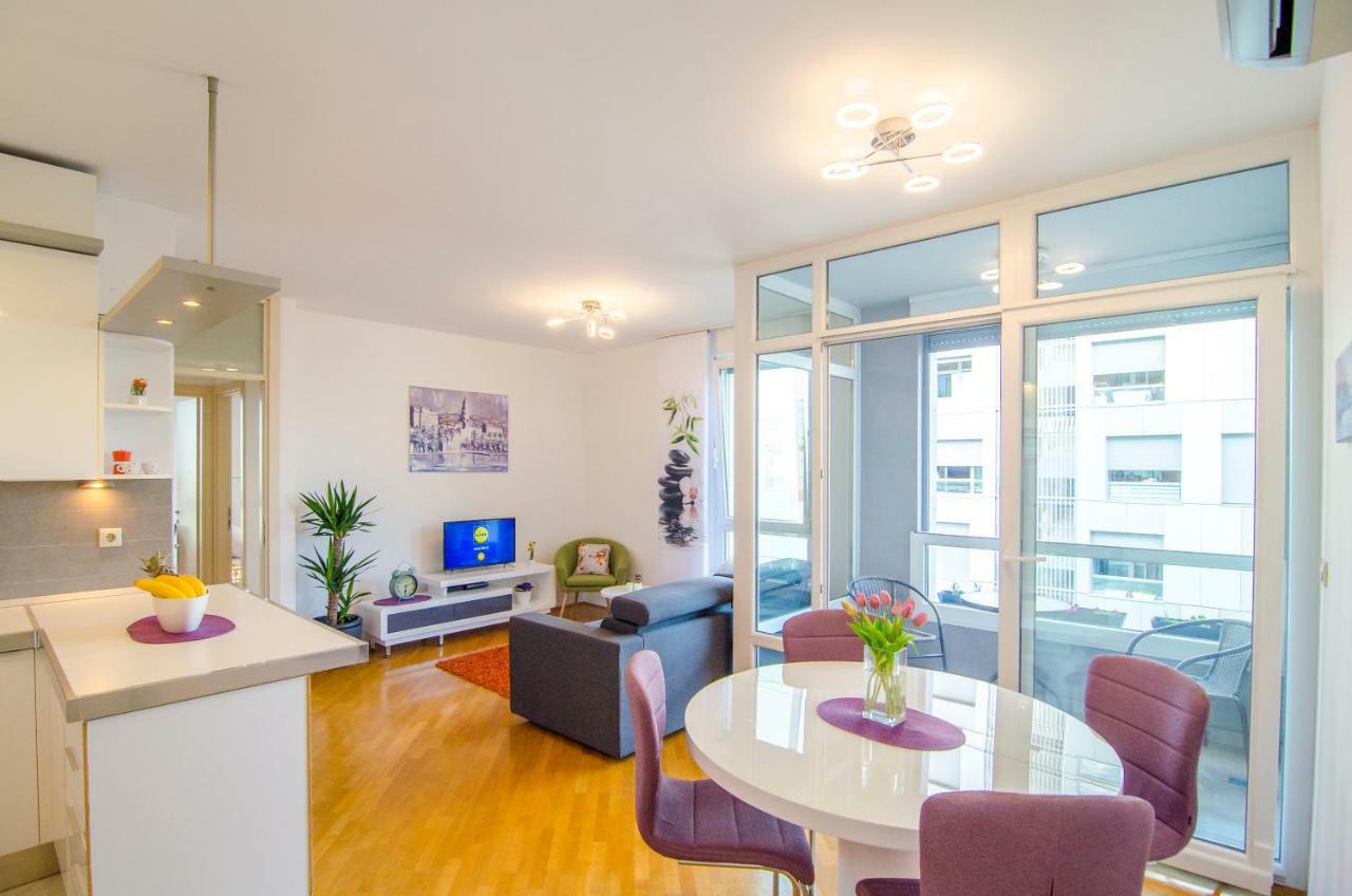 Split Apartment Sinisa Buitenkant foto