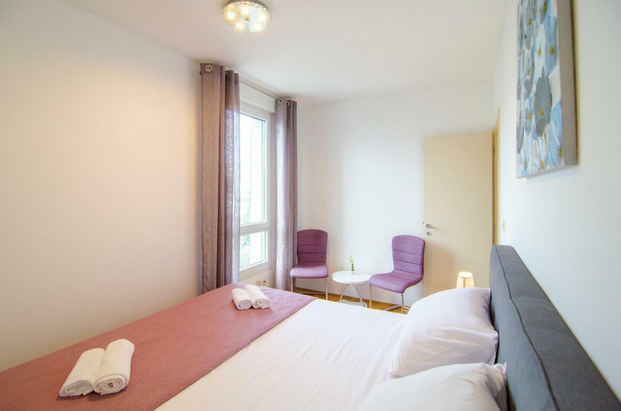 Split Apartment Sinisa Buitenkant foto