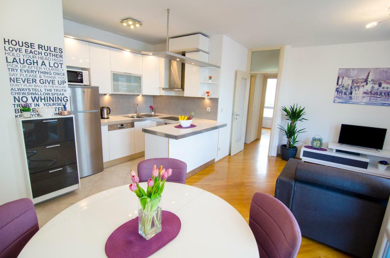 Split Apartment Sinisa Buitenkant foto