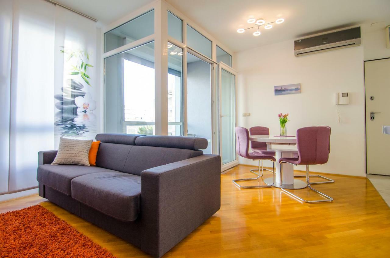 Split Apartment Sinisa Buitenkant foto