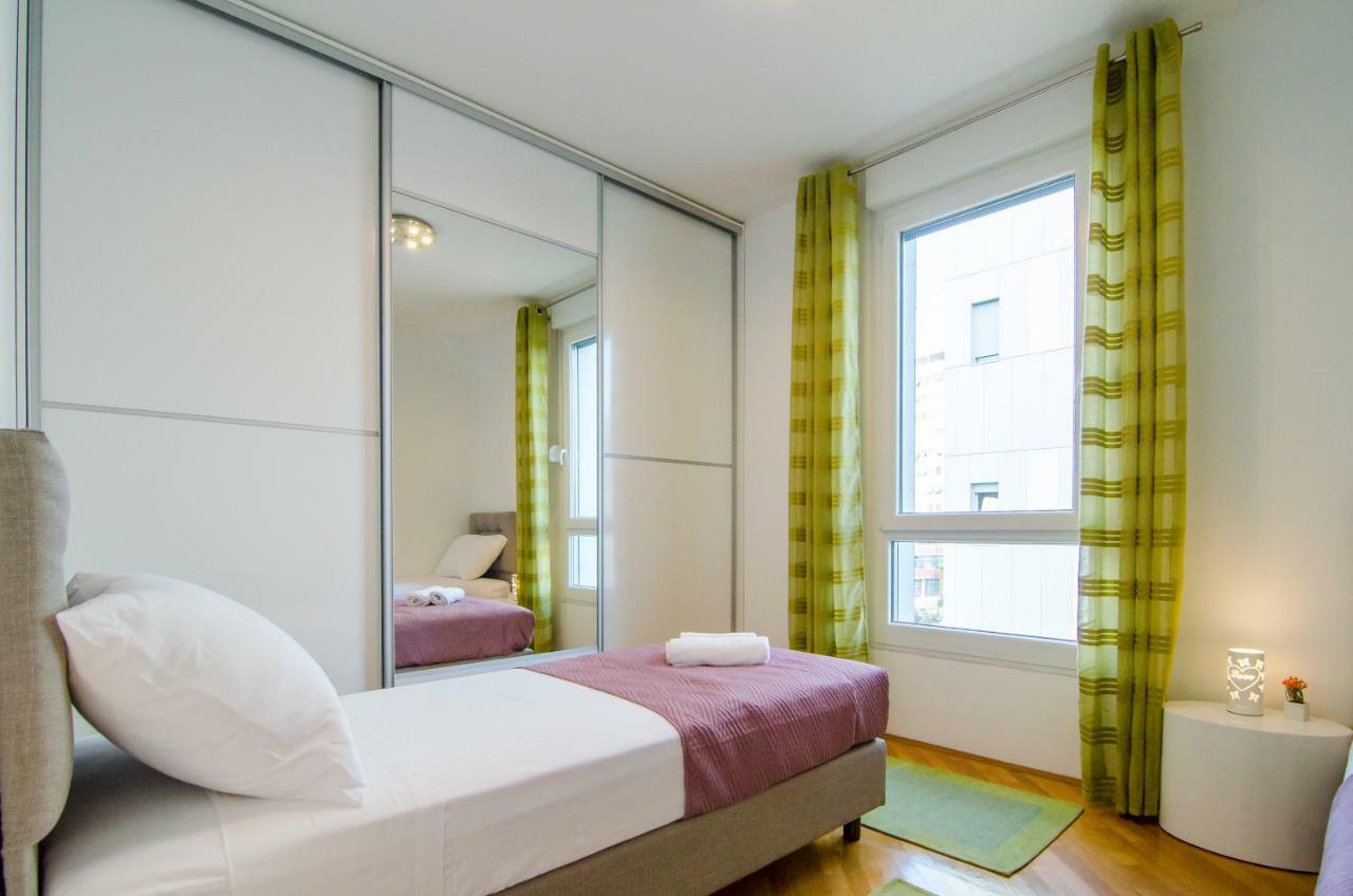 Split Apartment Sinisa Buitenkant foto