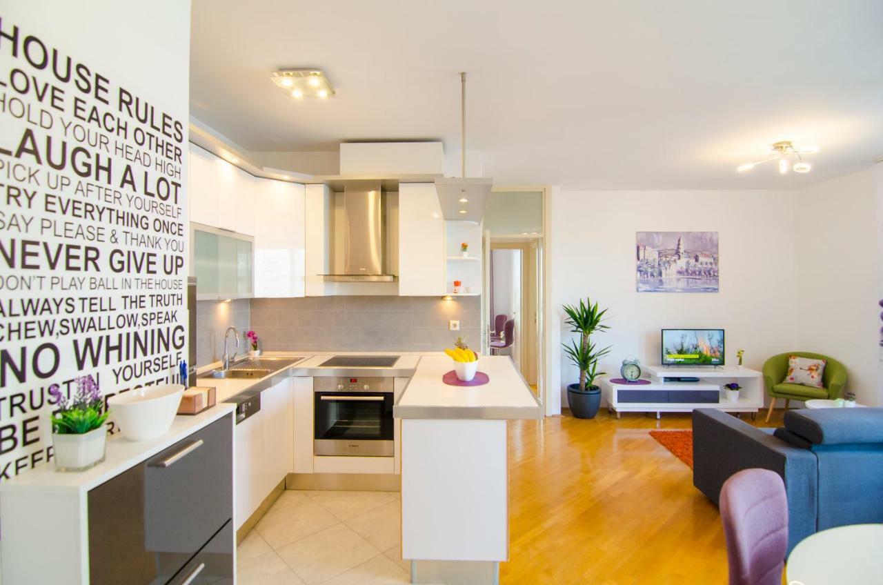 Split Apartment Sinisa Buitenkant foto